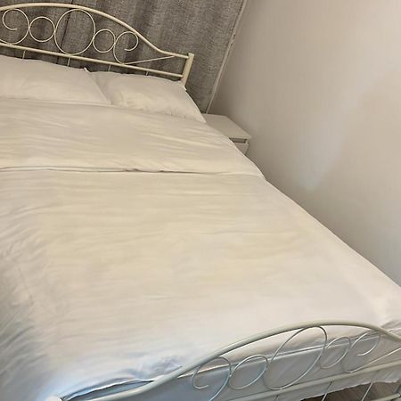 Home Sweet Home Apartment With 3 Rooms Buzau Luaran gambar