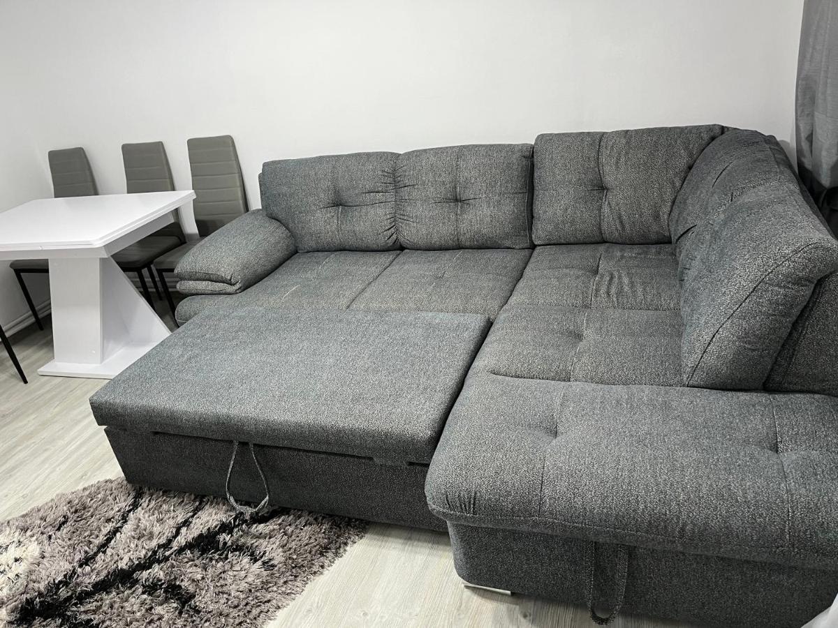 Home Sweet Home Apartment With 3 Rooms Buzau Luaran gambar