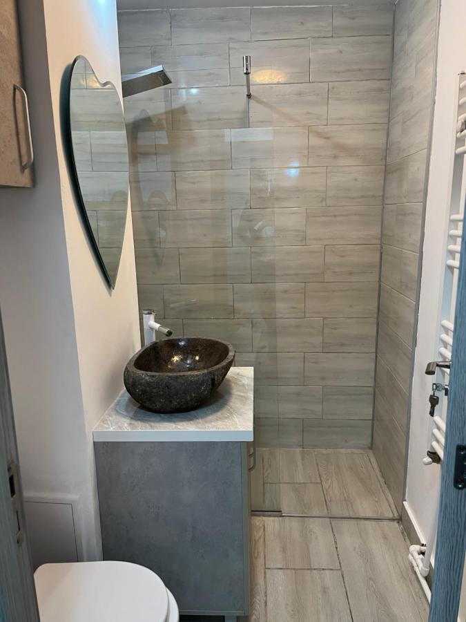 Home Sweet Home Apartment With 3 Rooms Buzau Luaran gambar