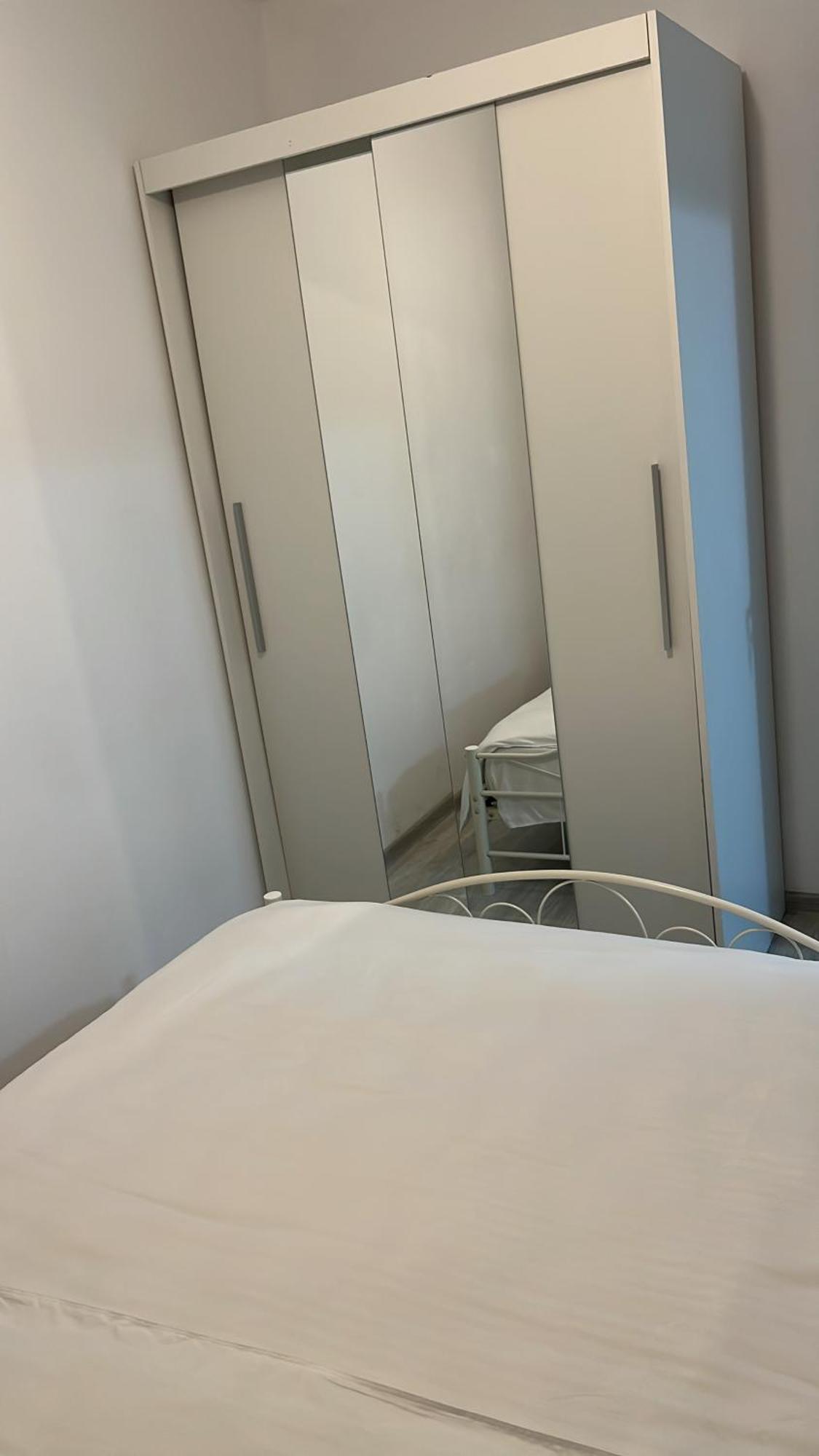 Home Sweet Home Apartment With 3 Rooms Buzau Luaran gambar